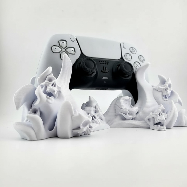 Stand compatibil cu controler PS5, model craniu, design gotic, material PLA, finisaj mat