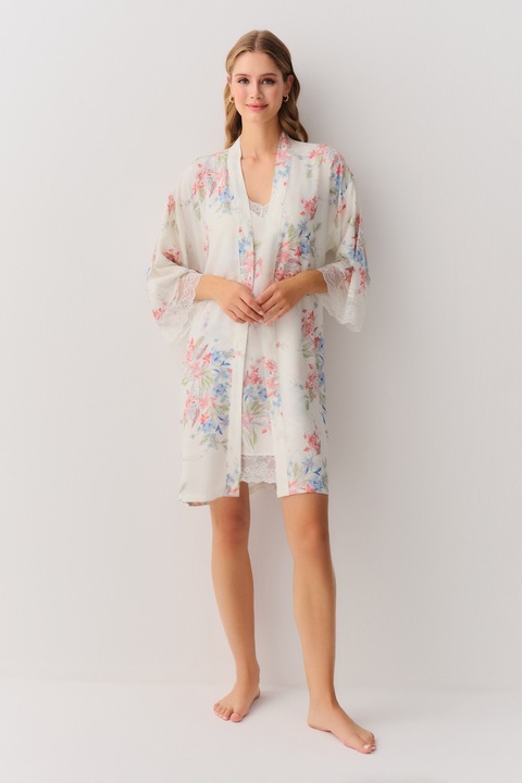 Suwen, Halat cu model floral si insertii din dantela, Piersica/Verde pal/Alb murdar