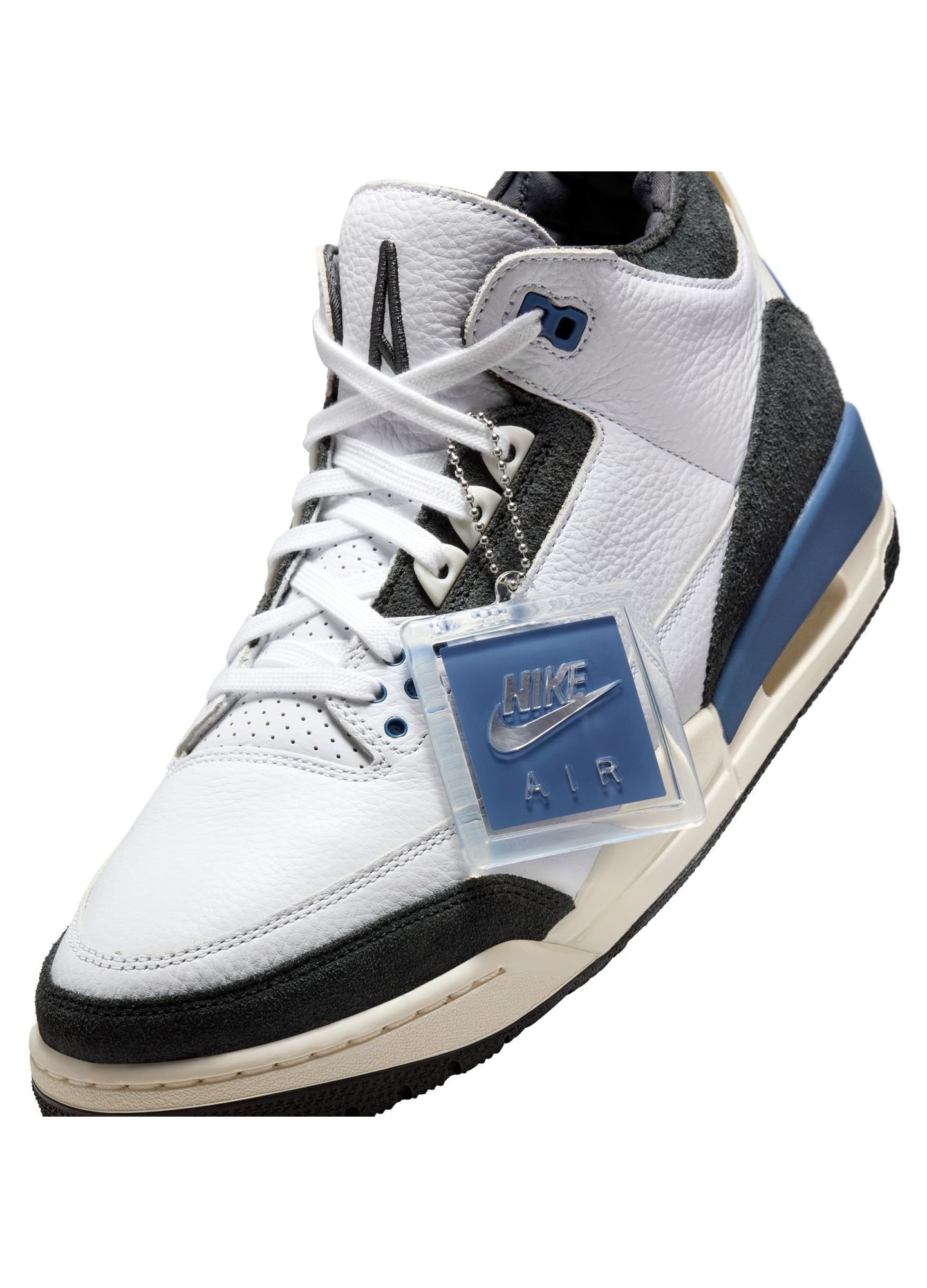 Pantofi sport Air Jordan 3 Retro OG SP A Ma Maniere Diffused Blue