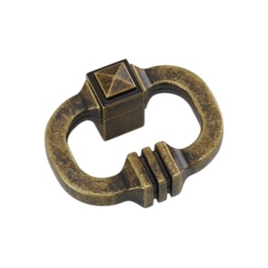 Feronerie si accesorii mobila