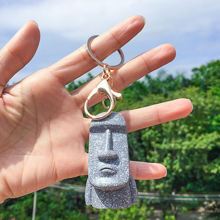 Breloc, BOMSTOM, Figurina Moai din Insula Pastelui, Rasina, Gri, 6 cm