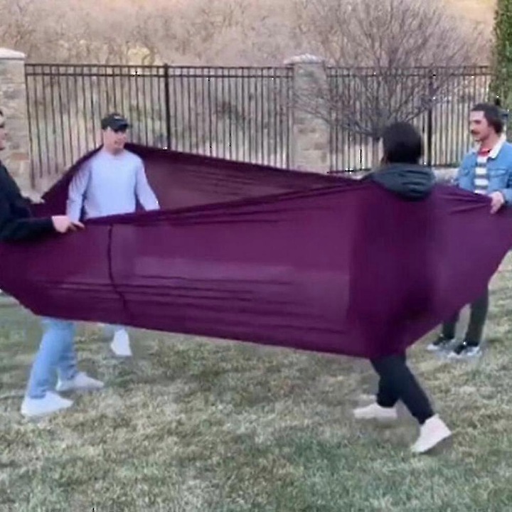 Társasjáték, Lila, 400x75 cm