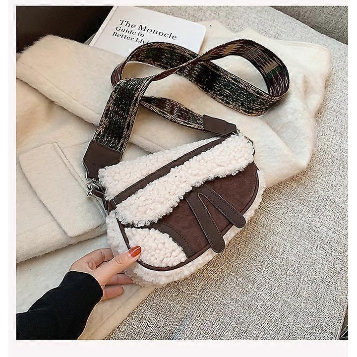 Női vintage táska, 21x19x3cm, kávé színű, 120cm vállpánt, PU anyag.