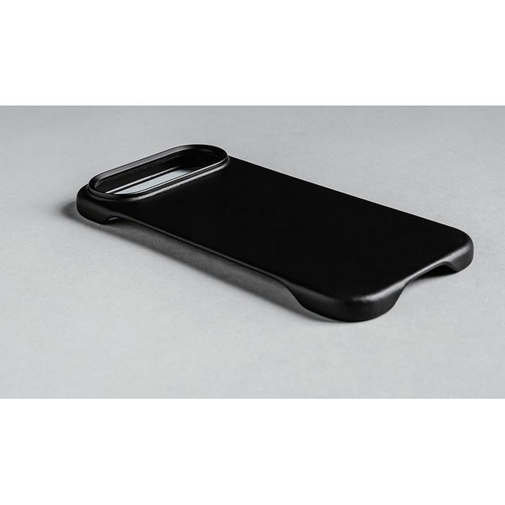 Husă din piele naturală Nomad Traditional Leather, compatibilă MagSafe, neagră, pentru iPhone 17 Air