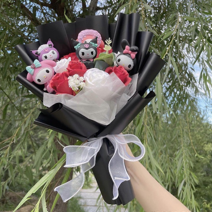 Buchet jucarii de plus Sanrio, Negru