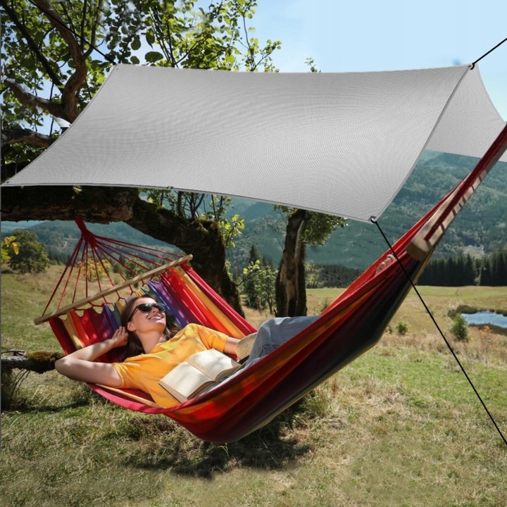 Prelata camping 3x3m, impermeabila, set complet cu 8 cuie si 8 linii