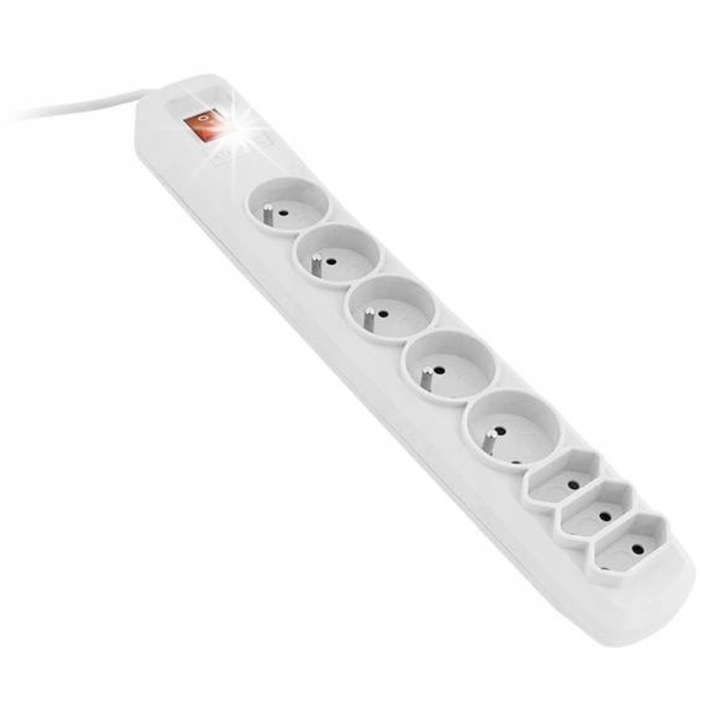 Разклонител ARMAC R8, 5+3 гнезда, автоматичен, със защита от пренапрежение, 3м