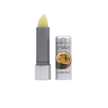 Balsam de buze, Greenland, incolor, cu fructul pasiunii, 3.9 gr Balsam de buze, Greenland, incolor, cu fructul pasiunii, 3.9 gr