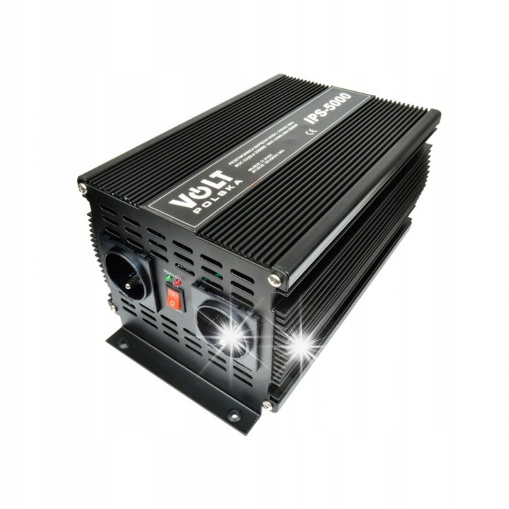 Автомобилни инвертори Volt IPS 5000 24V 2500W/5000W, 24/230V, с USB гнездо, размери 290x175x14mm, пълен комплект