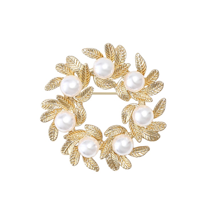 Kerek bross fehér gyöngyökkel, elegáns és kifinomult öltönytű, egyedi és kifinomult stílussal. Méret: 4.2 cm