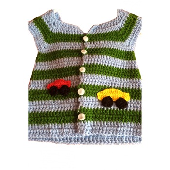 Bluza crosetata handmade cu gluga pentru baietei ,cu masinute, pentru 1-3 ani Bluza crosetata handmade cu gluga pentru baietei ,cu masinute, pentru 1-3 ani