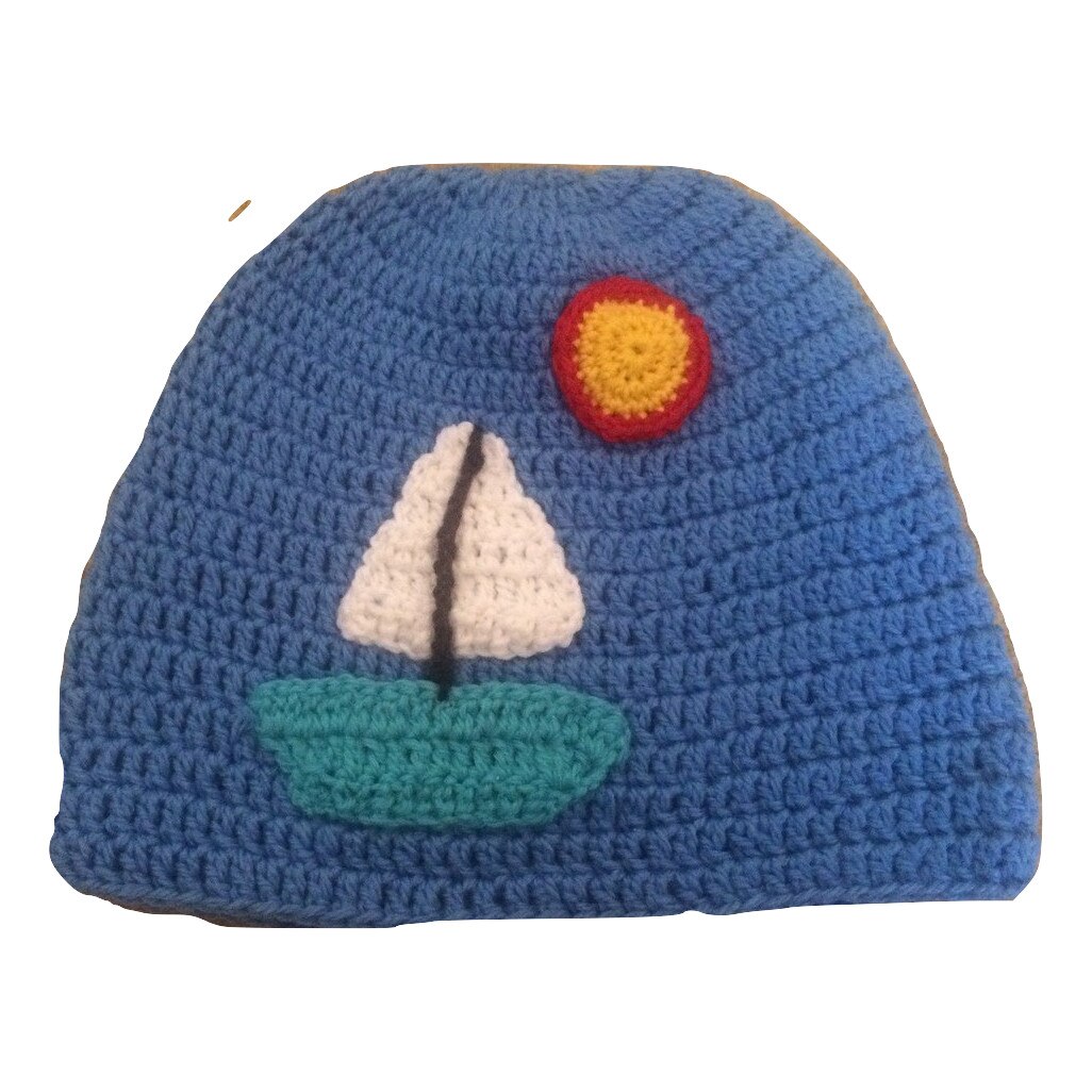 Caciulita handmade unicat, pentru baieti, cu vaporas