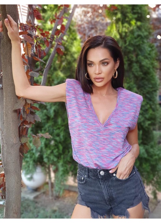 Лилава блуза с подплънки на раменете, Bln 287MV