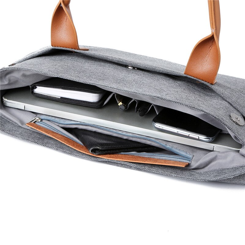 Geanta laptop, albastra, cu inchidere magnetica, dimensiune medie