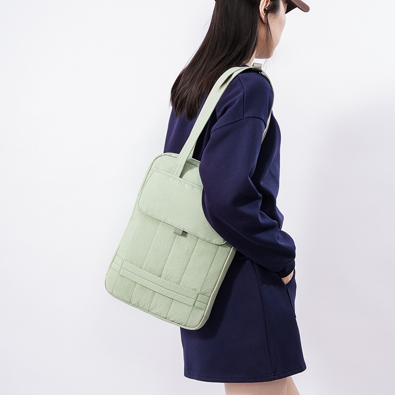 Geanta laptop, 15 inch, design business, verde inchis, impermeabila, usor de transportat