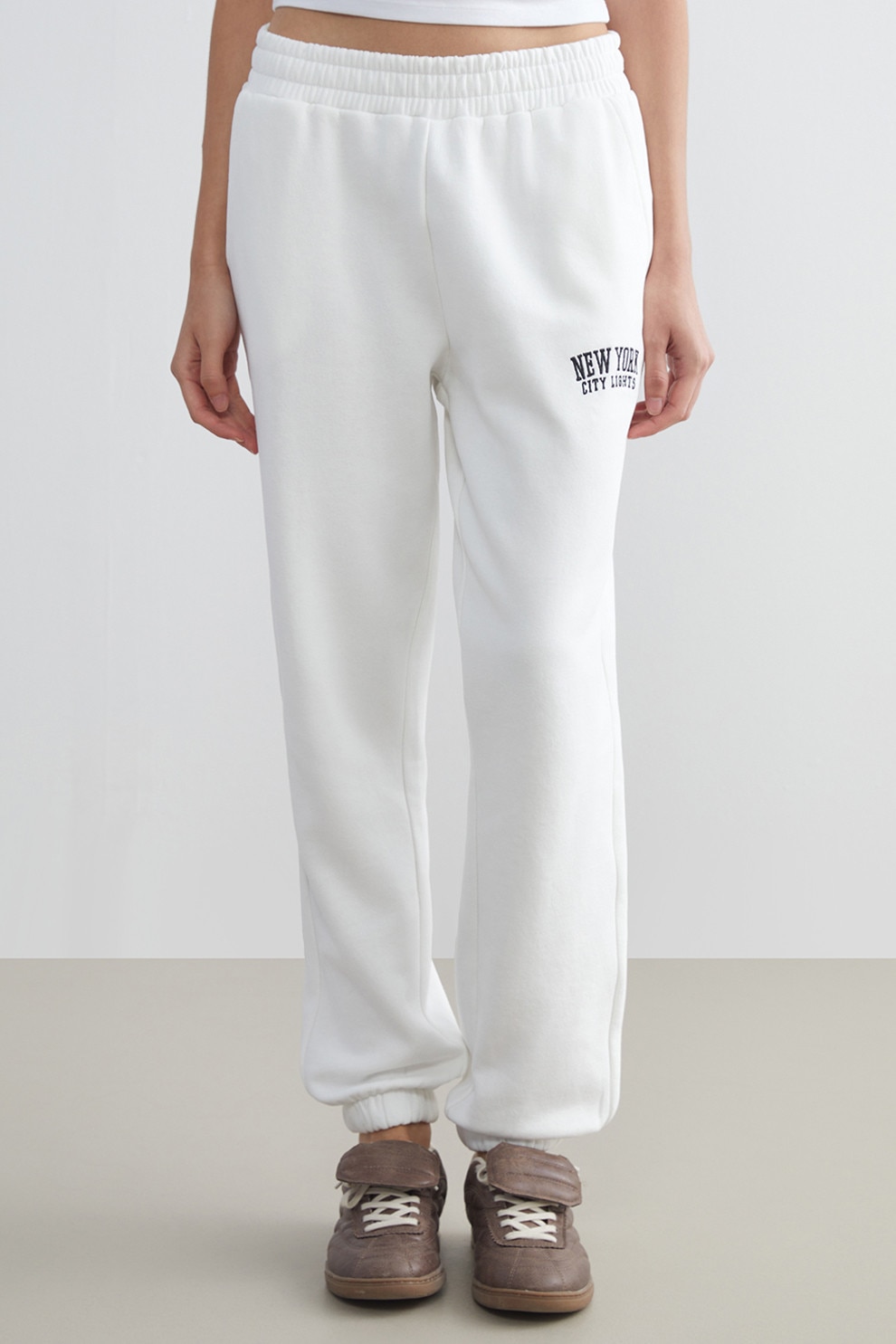 LC WAIKIKI, Pantaloni relaxed fit de trening cu talie elastica, Alb, XL