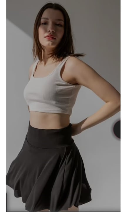 Fusta scurta plisata, neagra M