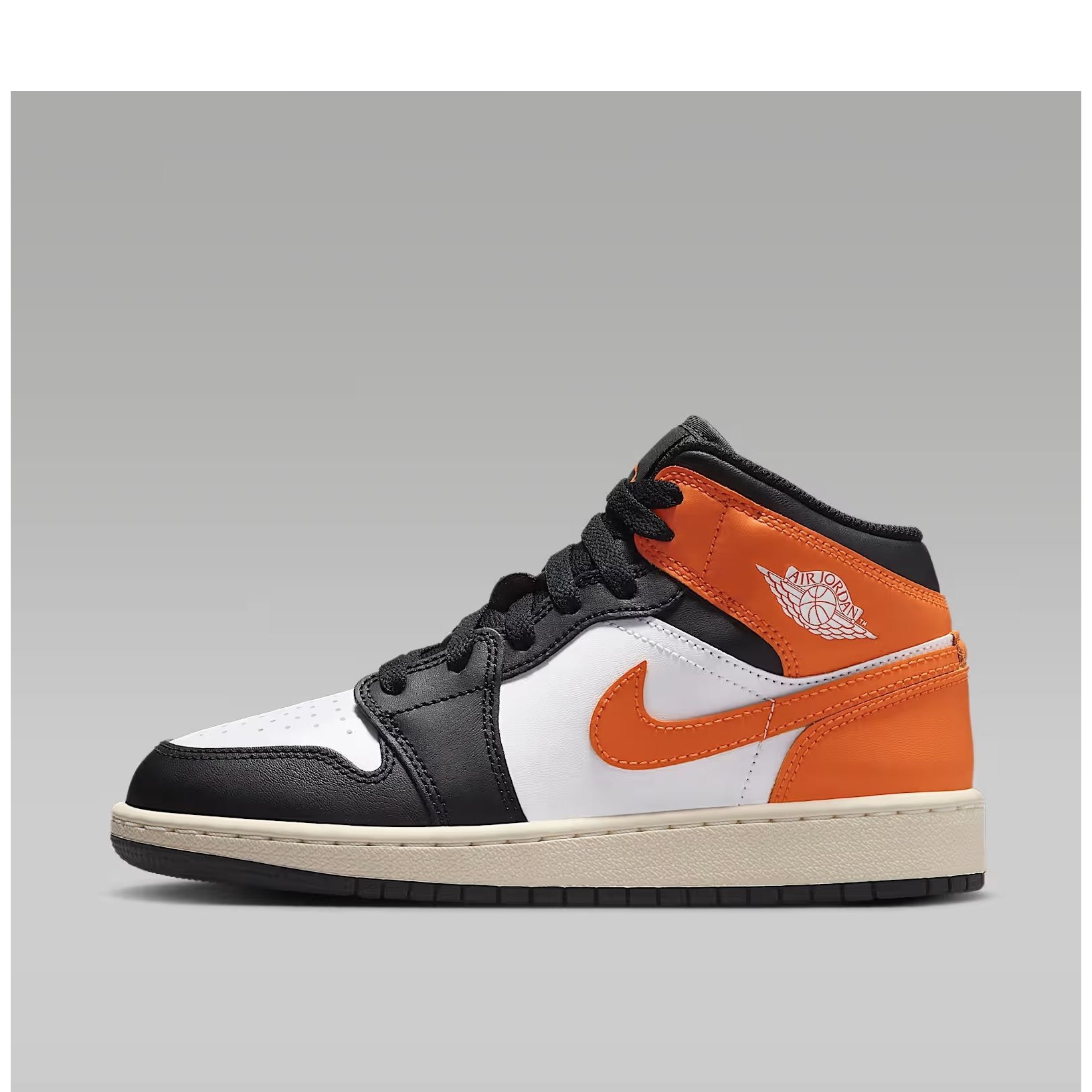 Pantofi sport NIKE Air Jordan 1 Mid BG Negru Portocaliu Alb 38.5