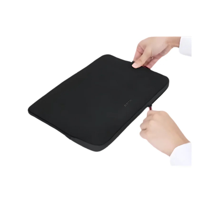Husa laptop WiWU Skin Zero 16", ultra subtire, protectie anti-zgarieturi, impermeabila, neagra