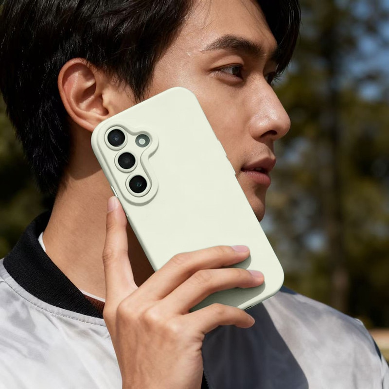 Husa telefon Samsung Galaxy S24, silicon cu captuseala din microfibra, slim