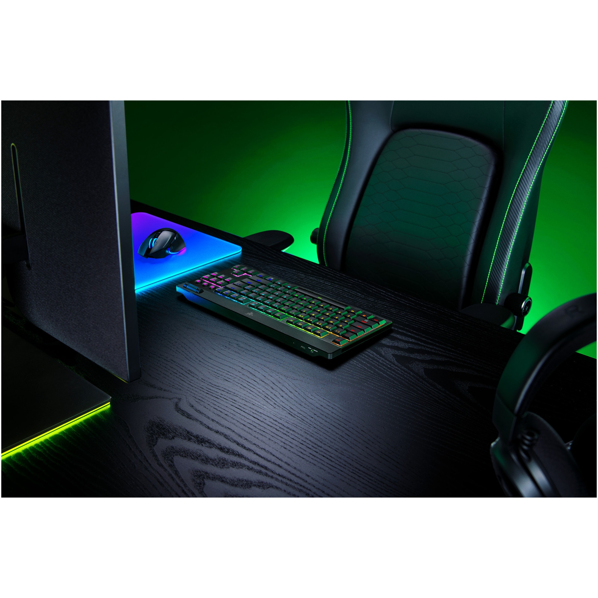 Tastatura mecanica wireless Razer Blackwidow V4 Low profile