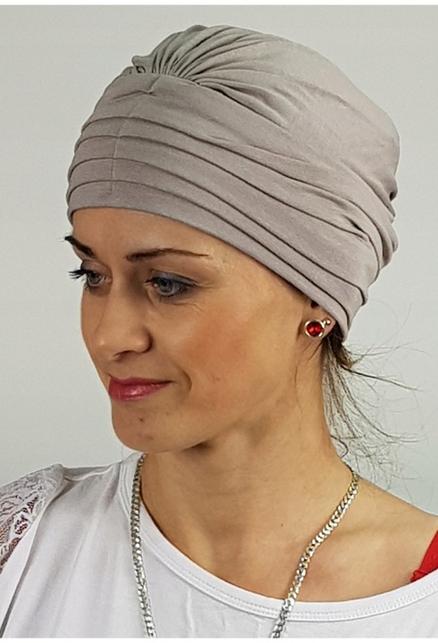 Turban Dama Eva Design Nadia 141 din Bambus Tricotat, Bej Cafea cu Lapte, Moale, Confortabil, Gata de Purtat, Elegant, Fara Legare, Ideal Post Chimioterapie, Marime Universala 54-60 cm