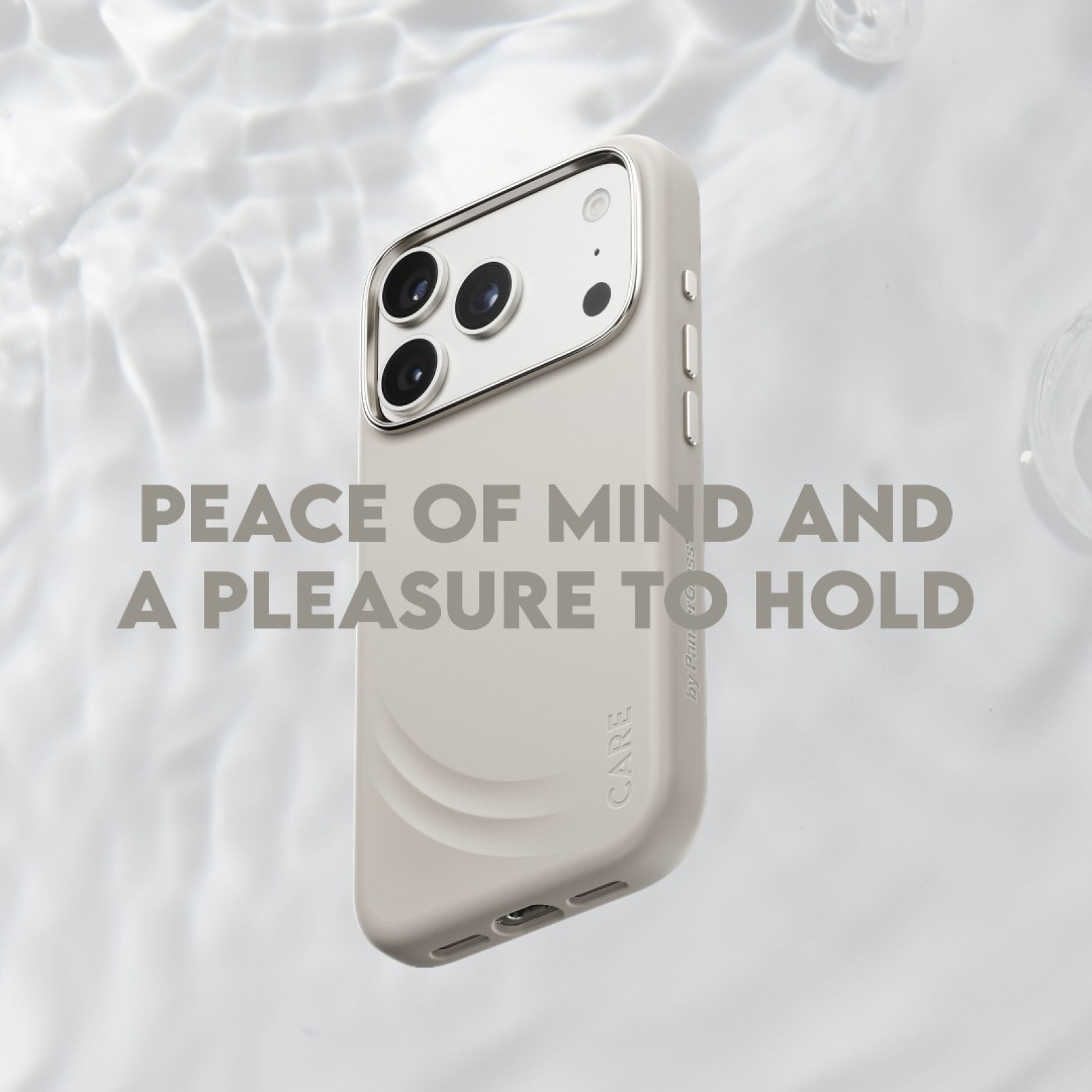 Husa telefon Care by PanzerGlass pentru iPhone 17 Pro, Flow Vanilla