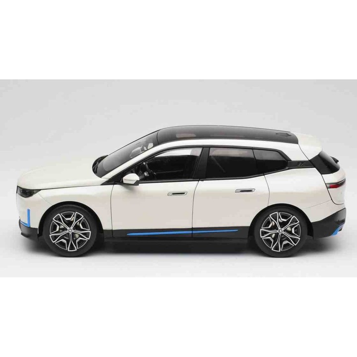Автомодел BMW iX SERIES SUV 2022, металик бял, 1:18, Minichamps