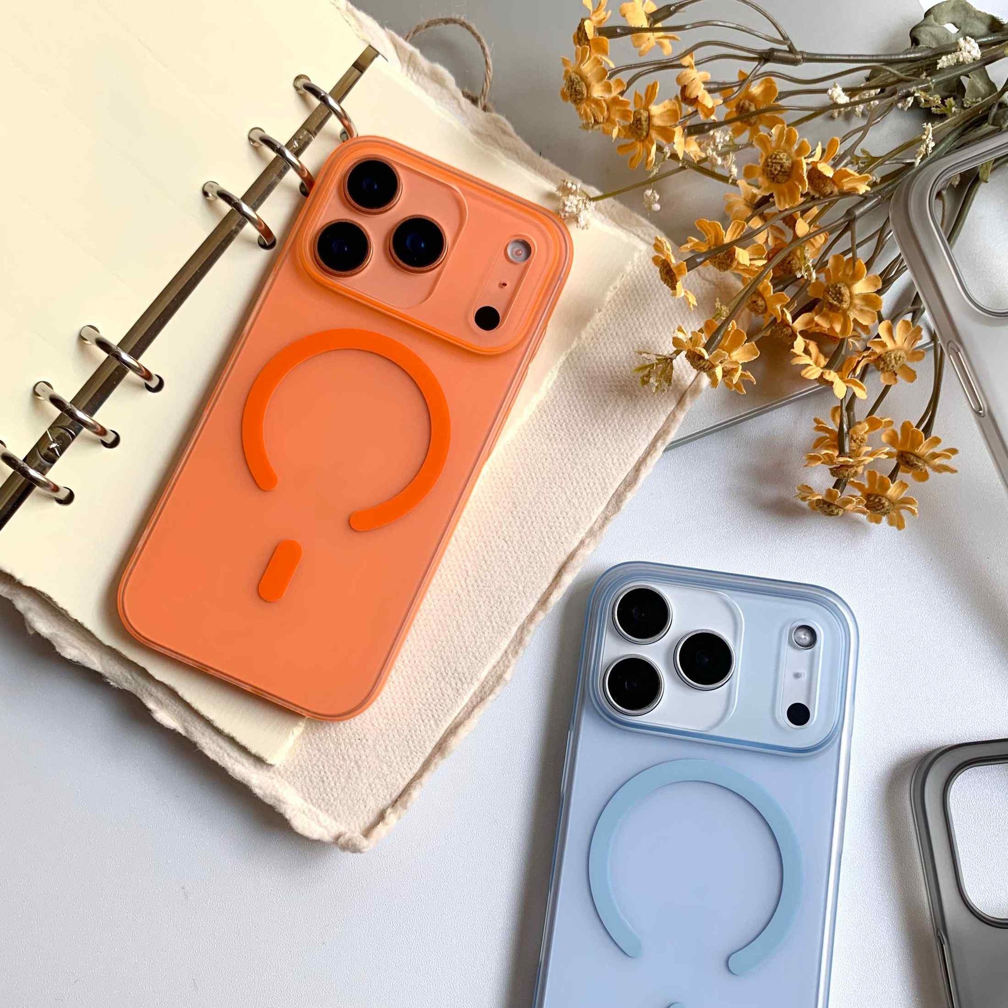 Husa de Protectie, Compatibila cu Apple iPhone 17 Pro, MagSafe, Albastru deschis mat