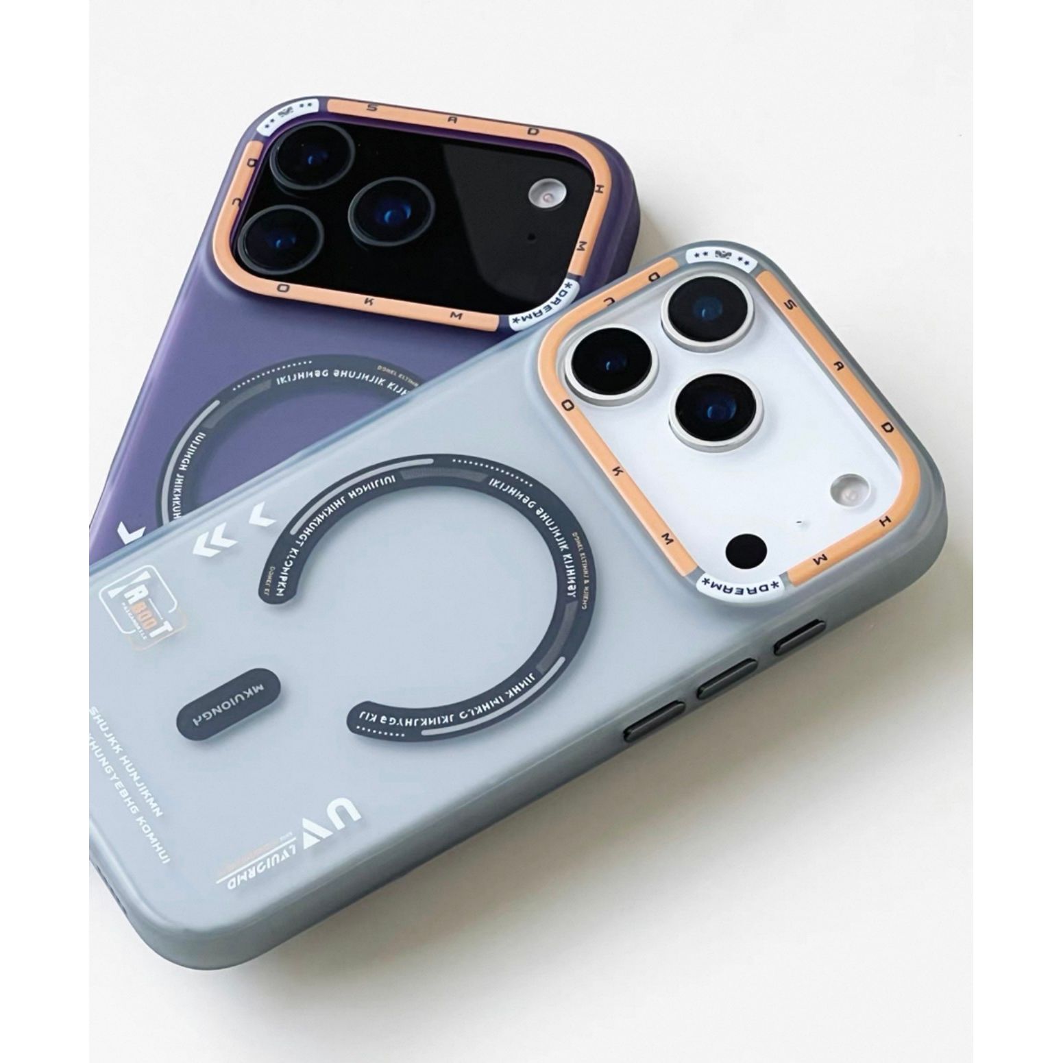 Husa pentru Apple iPhone 17 Pro Max, MagSafe, Design Retro Futurist, Spate Mat Translucid, Protectie Antisoc, Alb Mat/Portocaliu