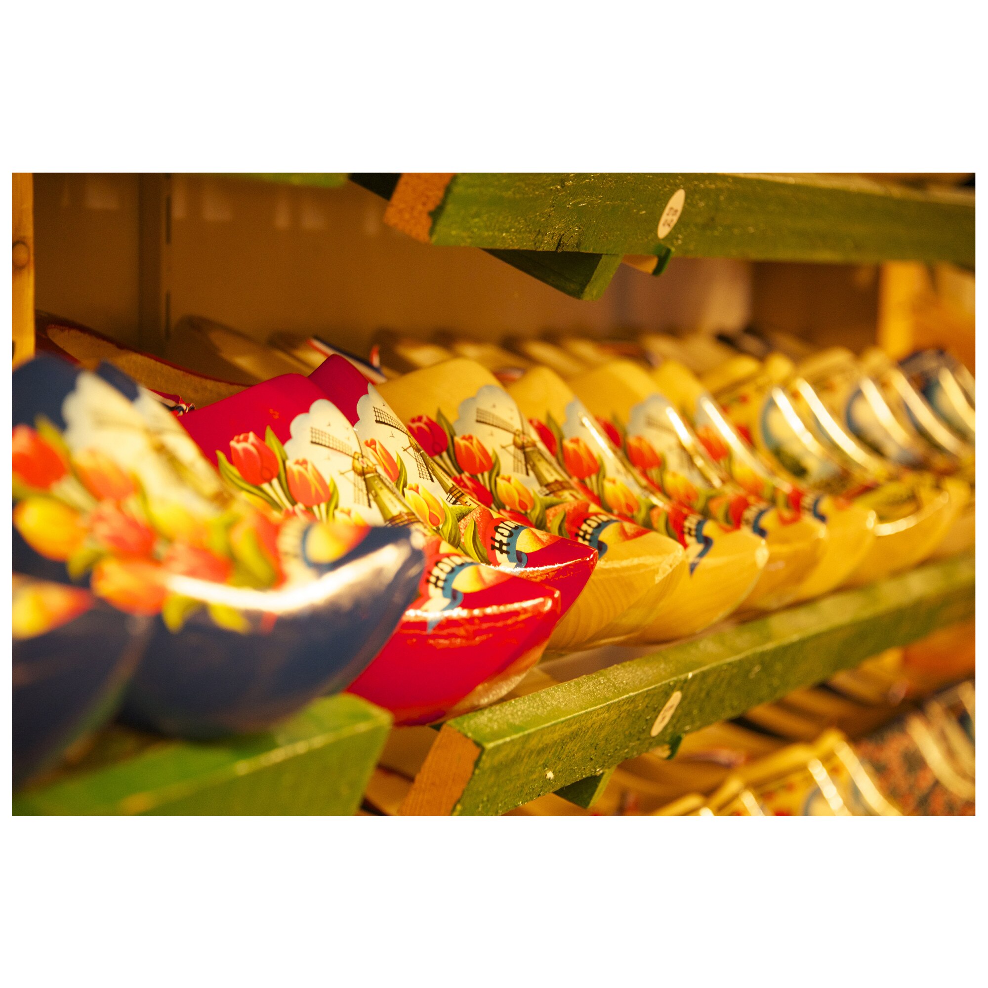 Tablou Canvas Artantida - Clogs 80X60 cm