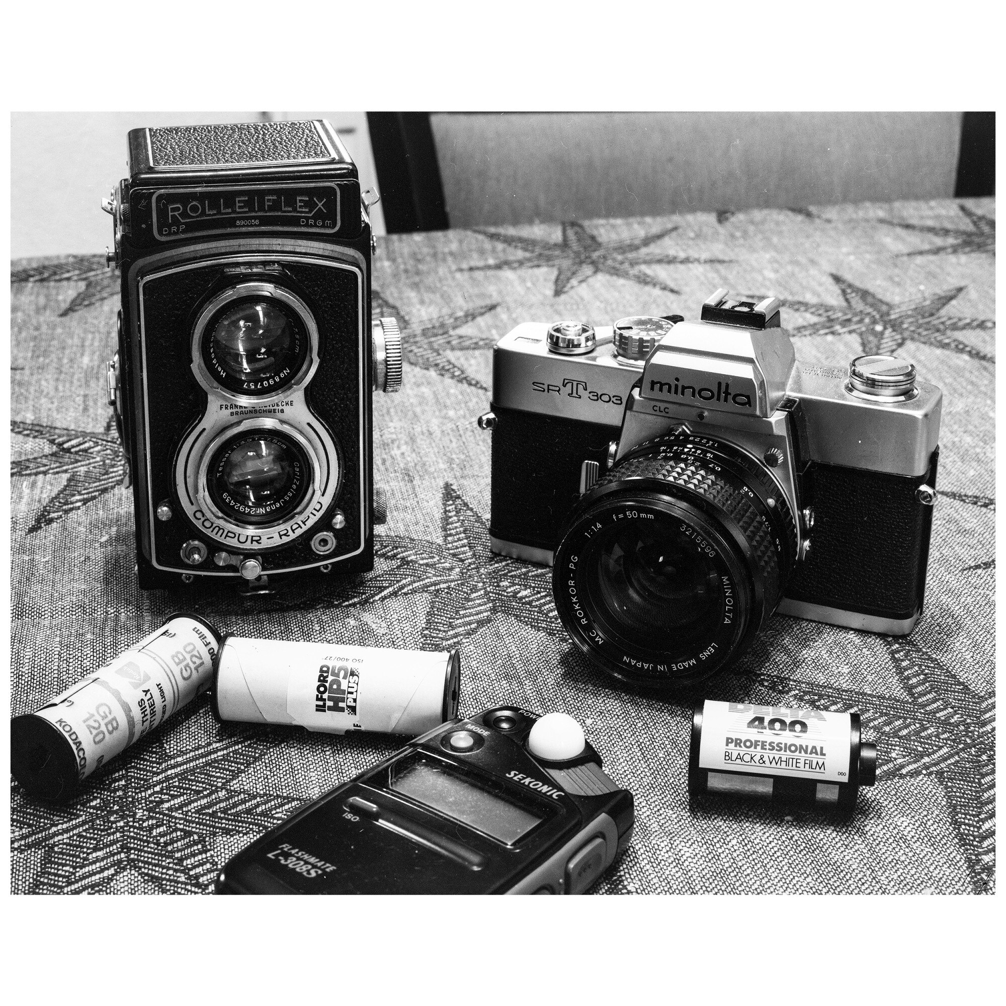 Tablou Canvas Artantida - Old Photo Camera 80X60 cm