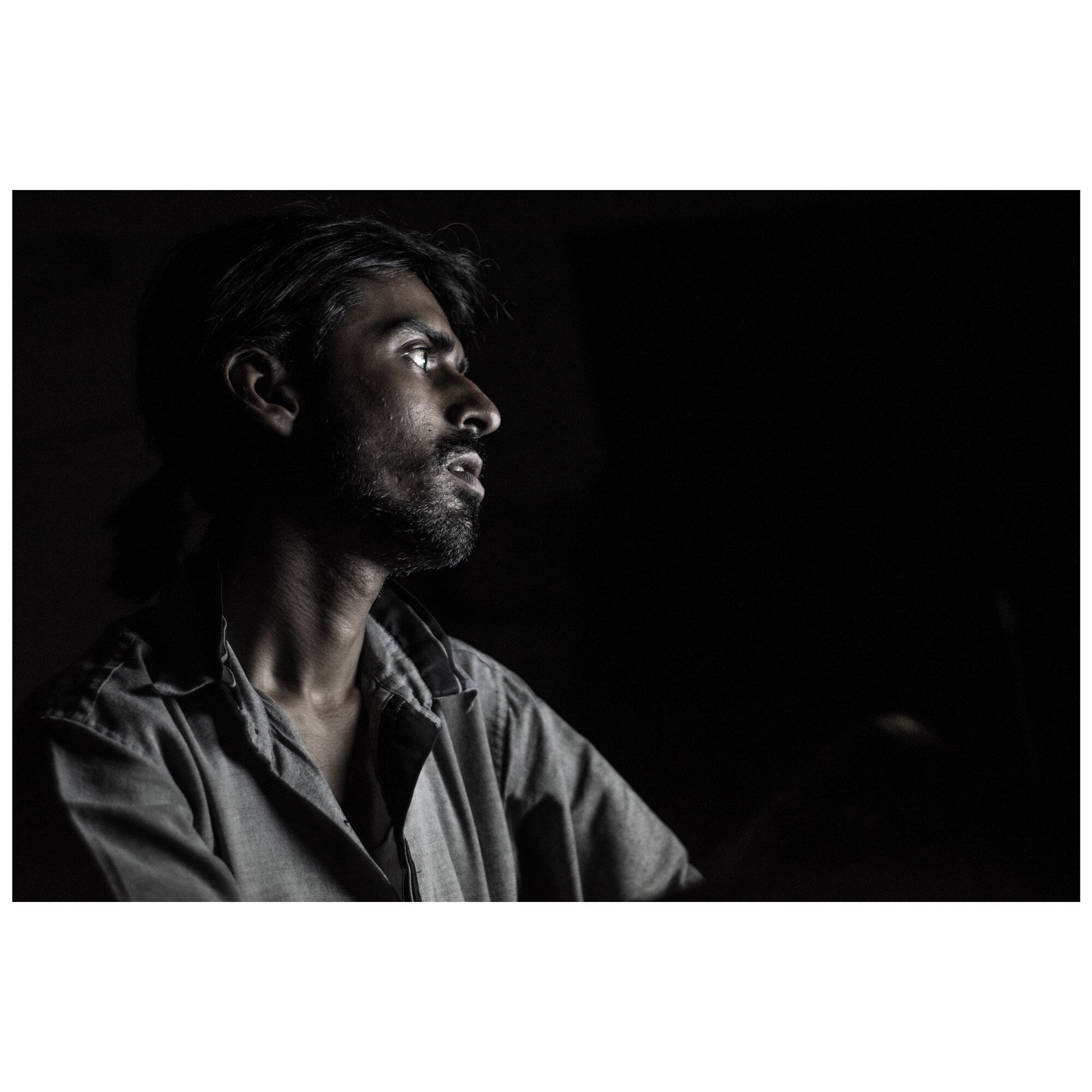 Tablou Canvas Artantida - Sad Boy 60x40 cm