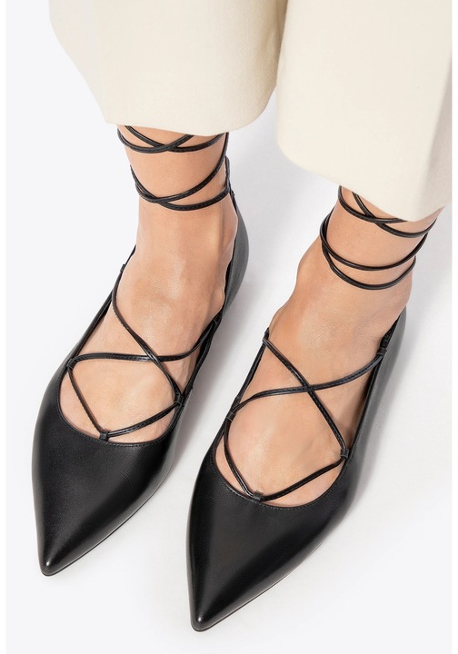 Балеринки Wittchen, естествена кожа, черни, заострен връх