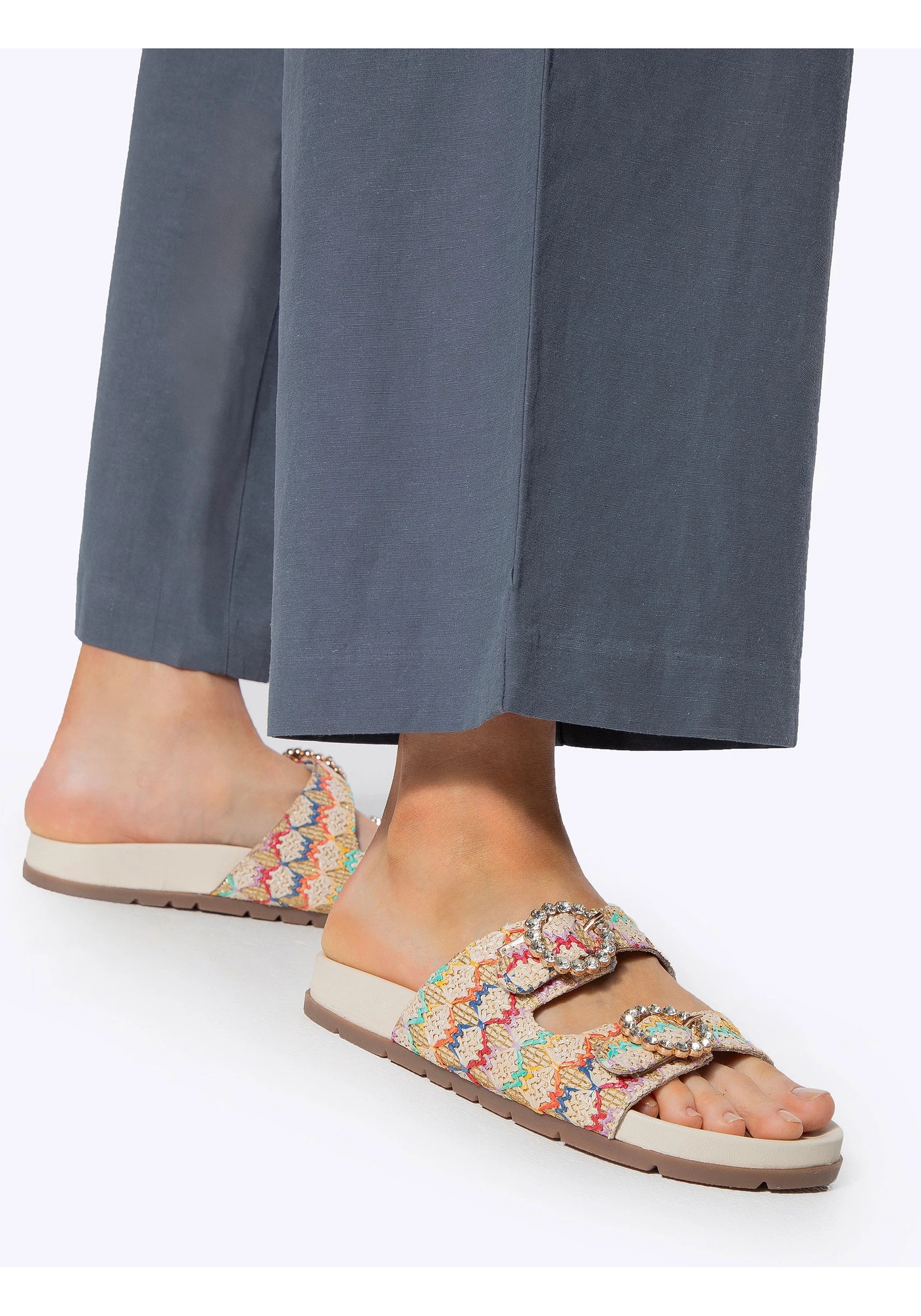 Slapi Reebok Dama Slapi dama Wittchen, multicolori, cu catarame stralucitoare, platforma ...