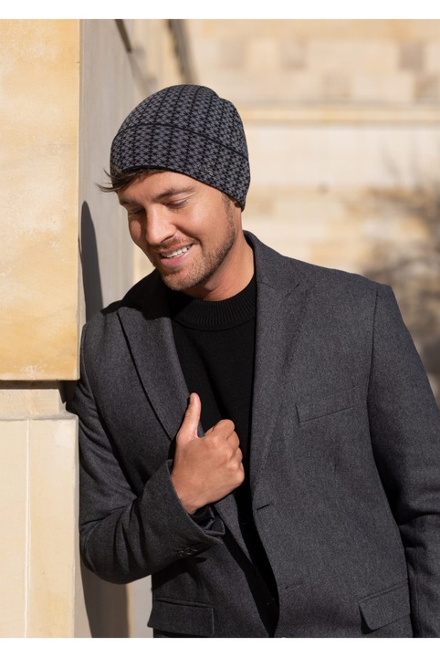 Caciula barbati KAMEA Denis, neagra, lana 97% si elastan 3%, dimensiune universala (54-62 cm)