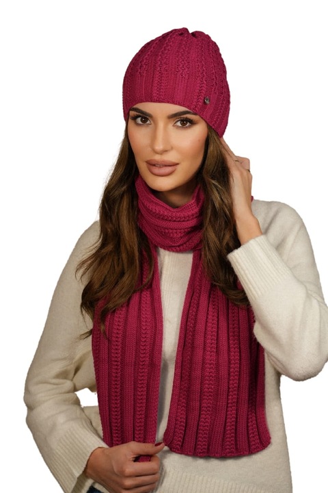 Set caciula si fular dama KAMEA, fucsia, calduros, confortabil