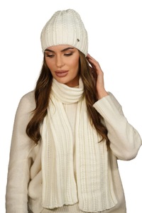 Caciuli si palarii dama