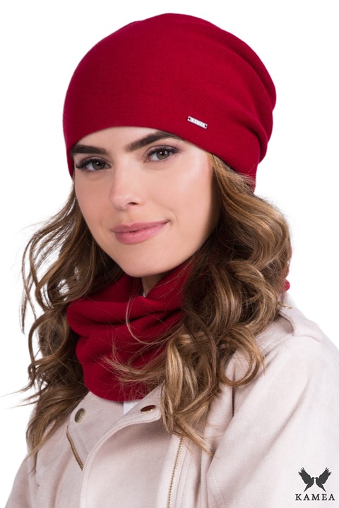 Caciula dama KAMEA, rosu, cu legatura la spate, set cu esarfa si manusi