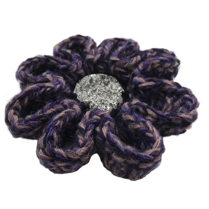 Floare handmade KAMEA, aplicatie crosetata, violet, 10 cm