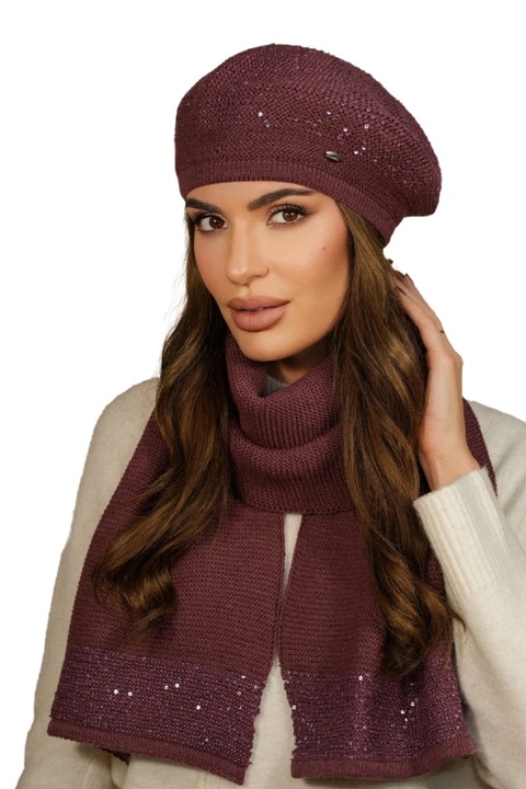 Set beret si fular KAMEA, burgund, cu aplicatii de margele