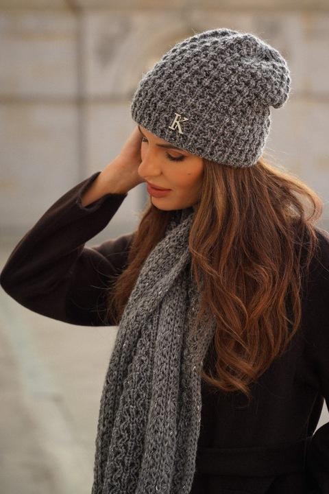 Дамска шапка KAMEA Kosmos, тъмносива, зигзаг дизайн, топъл материал 64% акрил, 20% мохер, 10% вълна, 6% вискоза