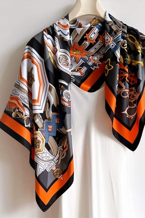 Шал KAMEA 90x90см, черно-оранжев, с бароков модел и златни детайли