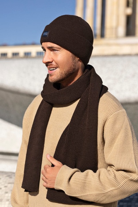 Set barbati KAMEA - caciula beanie cu manseta si fular, 100% acril, culoare brown, dimensiune caciula 54-62 cm