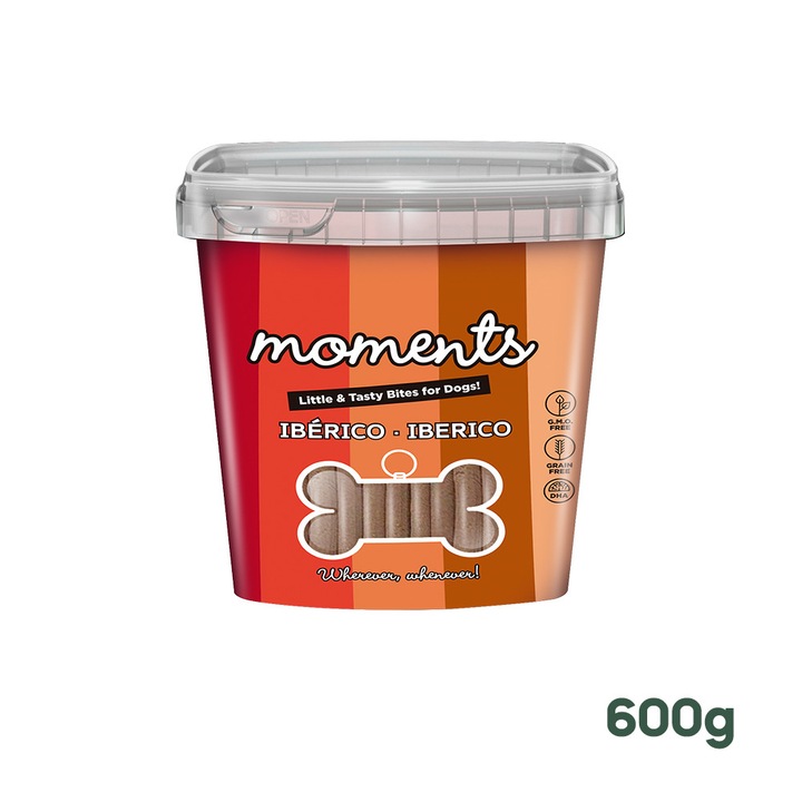 Snacksuri pentru caini Moments Sticks Iberico, Porc Iberic, Pui, Mar, Broccoli, Morcov si Praz 600g, Fara cereale, Toate Taliile