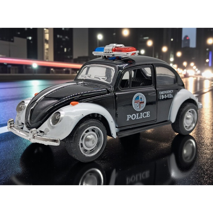Automacheta de Metal Volkswagen Beetle (Broscuta) Police, scara 1:32, Negru, Motor PullBack, se deschid usi, capota, VisionXXI