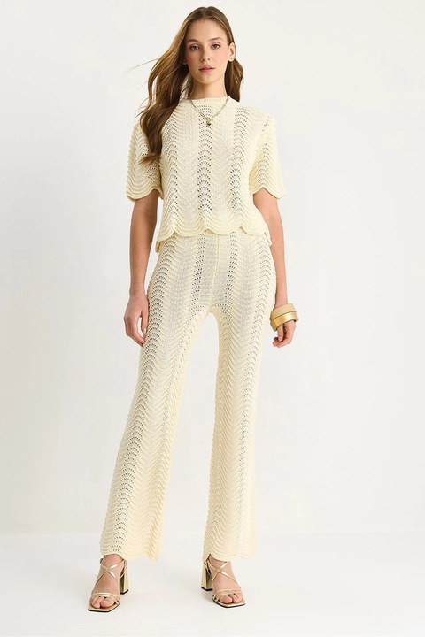 Set tricou si pantaloni dama, Bianco Lucci, tricotaj cu dungi, talie inalta, crem, S-M INTL