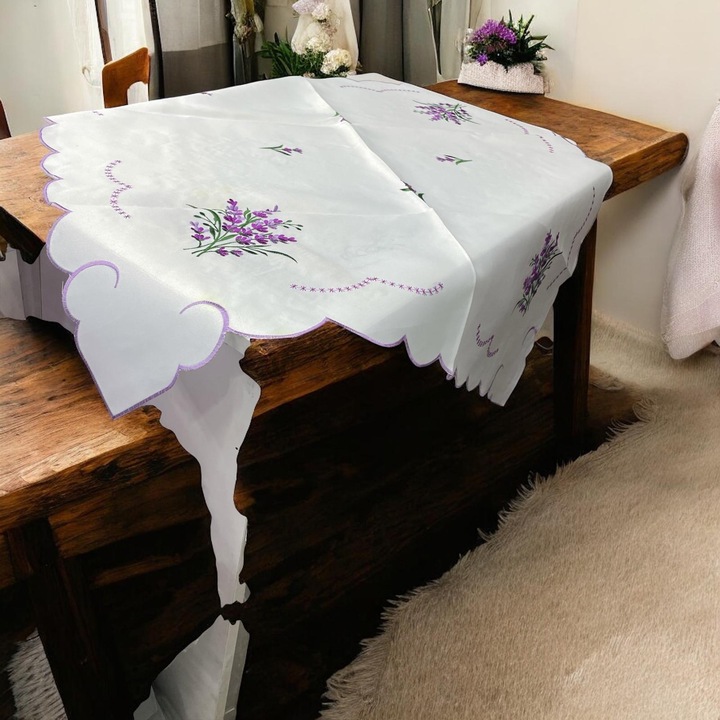 Fata de masa / Napron, cu model Lavanda brodat, 90 x 90 cm, Alb Mov