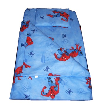 Lenjerie patut Spiderman, 3 piese, 120x60 cm Lenjerie patut Spiderman, 3 piese, 120x60 cm