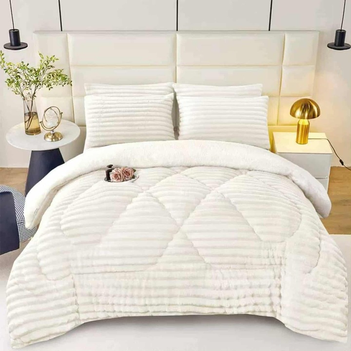 Set Pilotă pufoasă Cocolino alb, dimensiune 200x230cm, 2 fețe de pernă 50x70cm